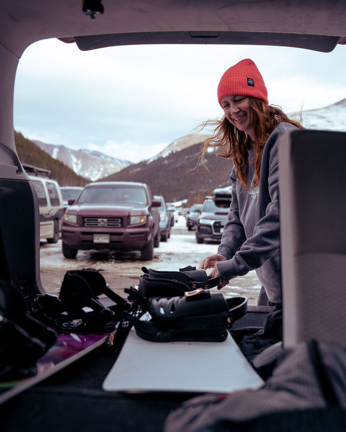 Bear Mountain Relax Crew Sweatshirt